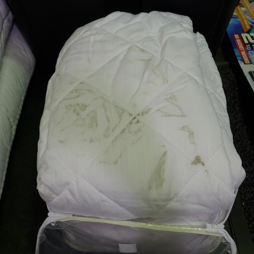 3325 - Mattress+ Protector Set ( 301 - 191 )   * This lot is subject to vat