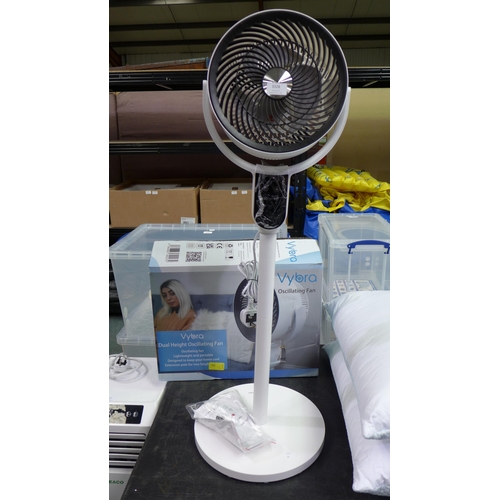 3328 - vybra dual height oscillating fan with remote ( 301 - 203 )   * This lot is subject to vat