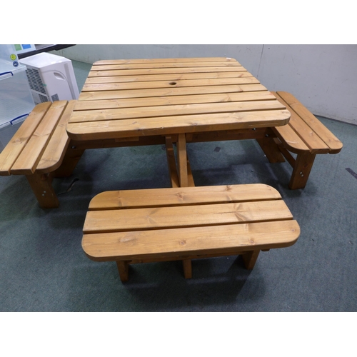 3330 - 8 Seater Picnic Table , Original RRP £469.99 + vat ( 301 - 145 )   * This lot is subject to vat