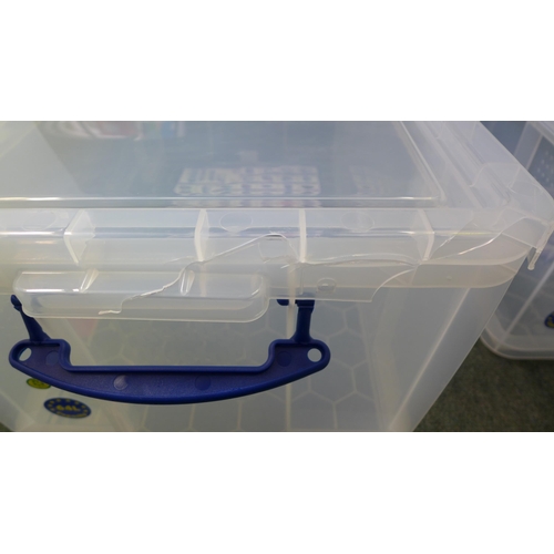 3337C - Three plastic storage tubs with lids - mixed size - cracked/damaged