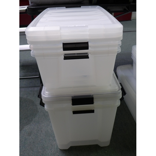 3337F - Five plastic storage tubs with lids - mixed size - cracked/damaged