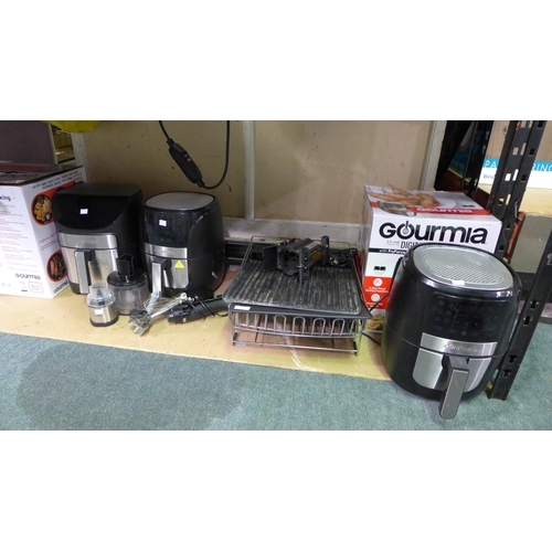 3364 - Small Qty Of Scrap Items inc Braun Hand Blender, Expandable Sabatier Dishrack, 2 x Gourmia Air Fryer... 