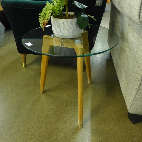 1314 - An oak and circular glass top side table