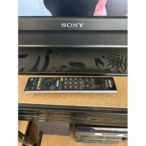 2204 - A Sony Bravia 32