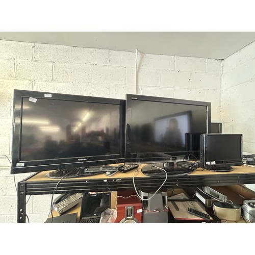 2205 - 3 assorted TV's-  32