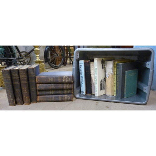 1063 - Assorted books on antiques and a collection of Royal Academy Exhibitor's indexes **PLEASE NOTE THIS ... 