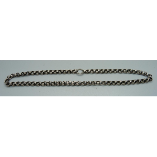 1022 - A Victorian chain/collarette, tests as silver