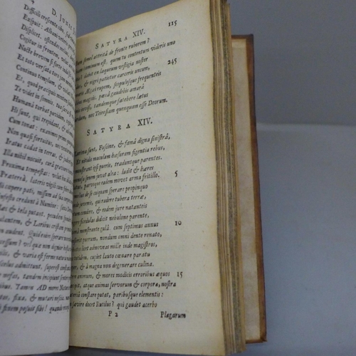 625 - One volume: D. Junii Juvemalis et A. Perssi Flacci 'Satyrae', 1742