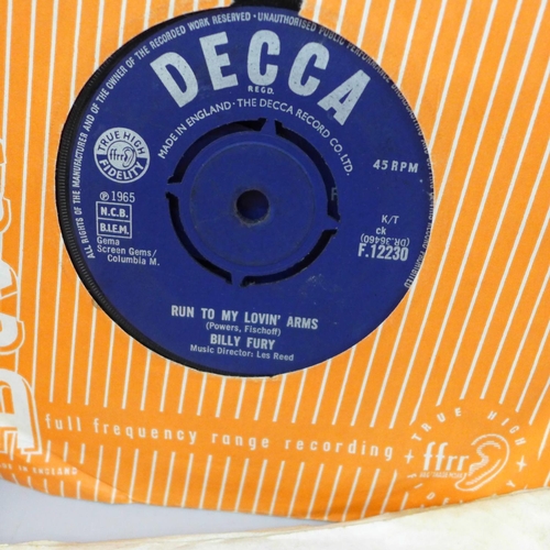 636 - Forty 1960s Decca label 7