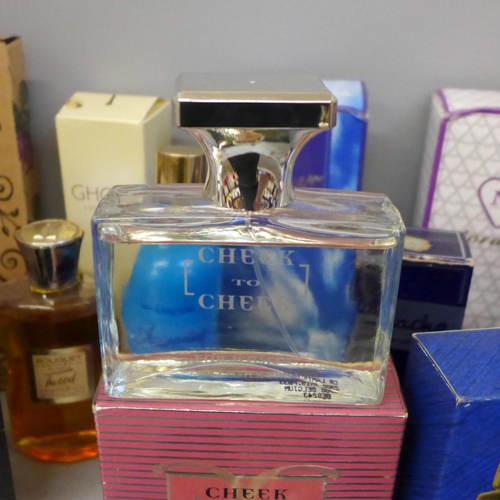 702 - A collection of perfumes