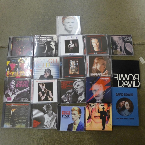 710 - A David Bowie CD collection including Bowie Live 1.2, The Width of a Circle, etc., (20)