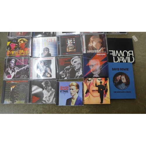 710 - A David Bowie CD collection including Bowie Live 1.2, The Width of a Circle, etc., (20)