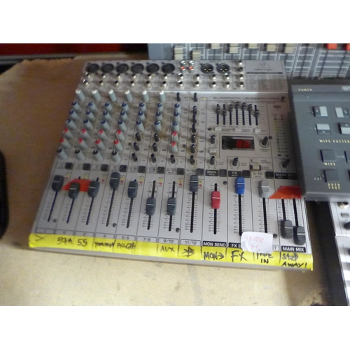 2121 - A DJ bundle: a Behringer multi FX processor, a Studiomaster Diamond 8-2 club mixer, a Maplin stereo ... 