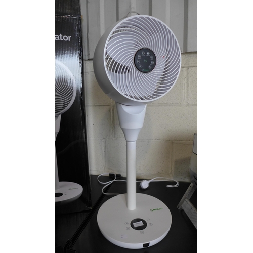 3002 - Meaco Pedestal Air Circulator With Remote   (302-222)  * This lot is subject to vat