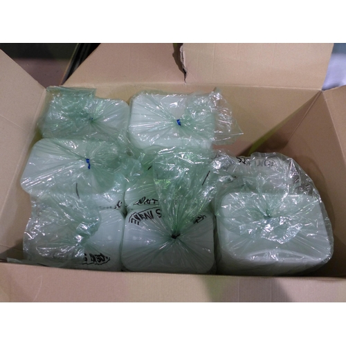 3043 - Quantity Of Satco Plastic Takeaway  Containers (302-249)  * This lot is subject to vat