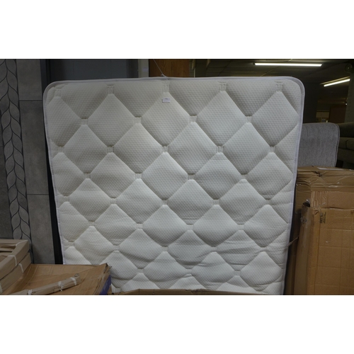 1550 - A double size mattress