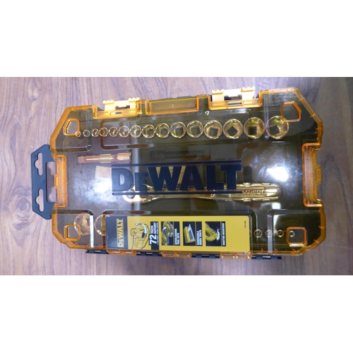 3097 - Dewalt Small Mech Set (302-414)  * This lot is subject to vat