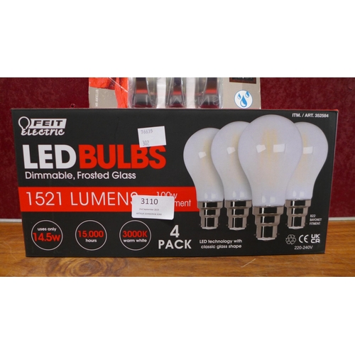 3110 - Command Damage Hooks and Feit A60 100W  Dimmable Bulbs (302-205,207)  * This lot is subject to vat