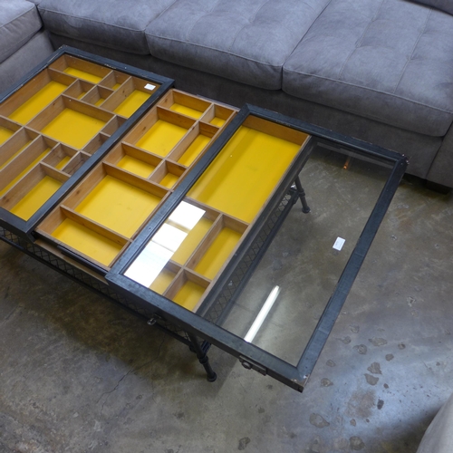 1473 - A collectors cabinet coffee table