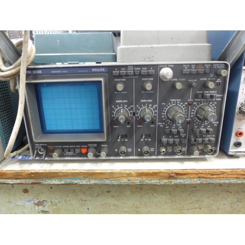 2015 - An oscilloscope bundle comprising a Telequipment D61, a Philips PM3260 and a Textronicx 405