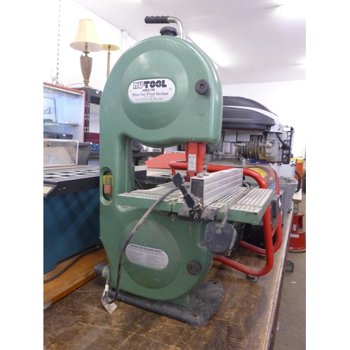 2027 - A Nutool HBS190 190mm 240v, 250w band saw - W