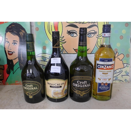 2061 - An alcohol bundle: Croft Original, Irish Cream Liqueur, Cinzano Bianco and Croft Original Fine Old P... 