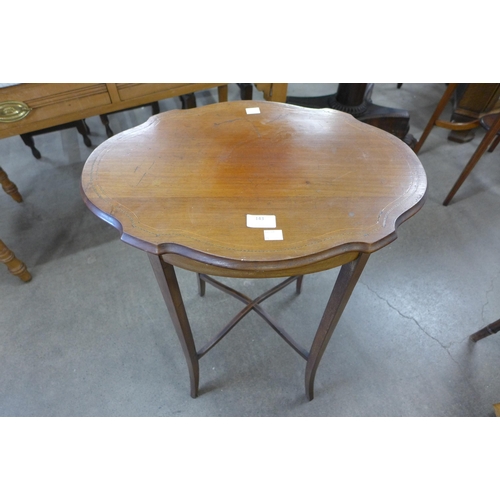 143 - An Edward VII inlaid mahogany oval occasional table