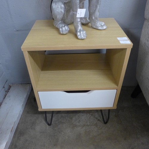 1326 - A Rainby bedside chest