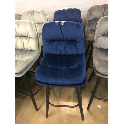 1347 - A pair of Enderson dark blue velvet bar stools