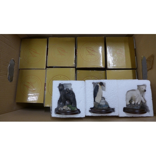 1050 - A collection of ten Country Artists figurines/sculptures, boxed **PLEASE NOTE THIS LOT IS NOT ELIGIB... 