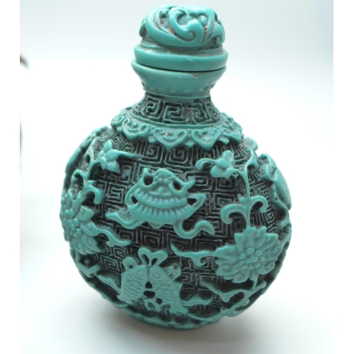 642 - An oriental box, four bottles and two ceramic hand painted ceramic globular peppers