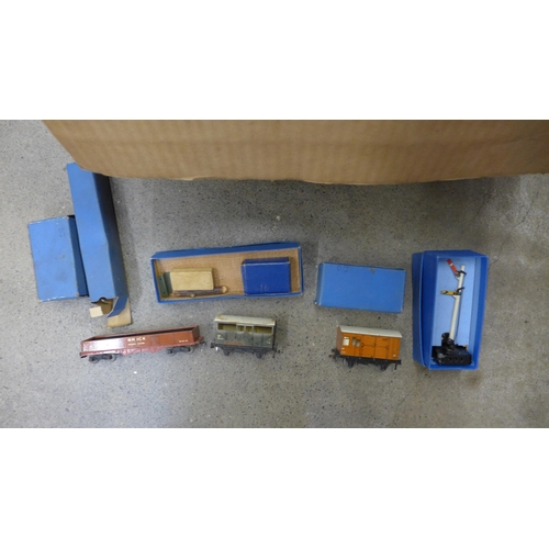 693 - A collection of Hornby Dublo model rail, mainly track and some boxed wagons and accessories,