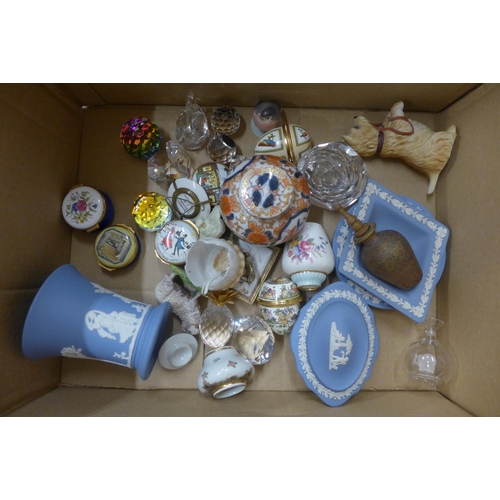 694 - Assorted items; Halycon Days enamel pots, Swarovski crystal animals, Wedgwood Jasperware, etc.  **PL... 