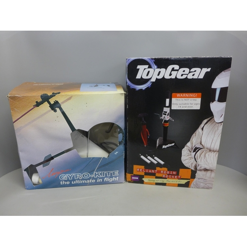 721 - A Top Gear Reliant Robin rocket set and a Gyro-Kite model helicopter, boxed