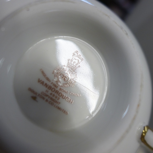 754 - A collection of Royal Doulton Vanborough pattern dinnerwares  **PLEASE NOTE THIS LOT IS NOT ELIGIBLE... 