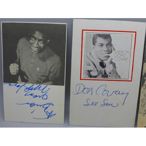 795 - Music, a small collection of signed cuttings including Soloman King and Don Covay, etc. (5)