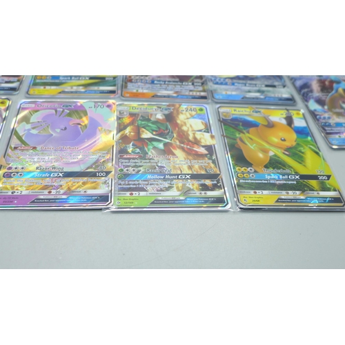 802 - Ten holo Pokemon cards