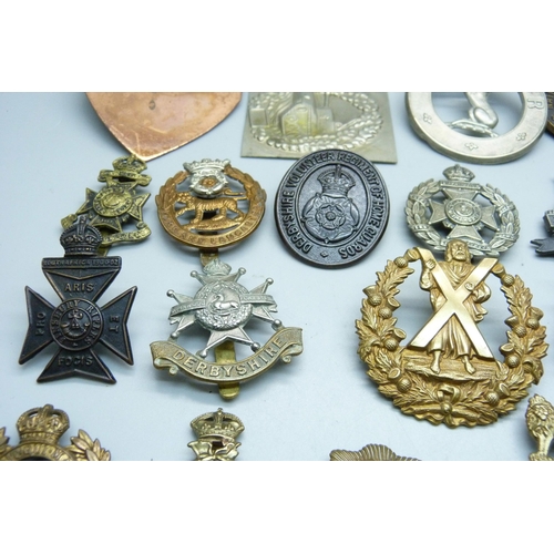 841 - British Army regimental cap badges