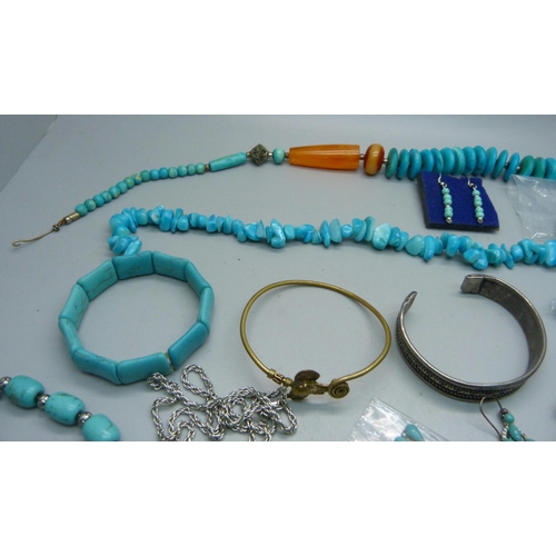 864 - A collection of mainly turquoise set jewellery