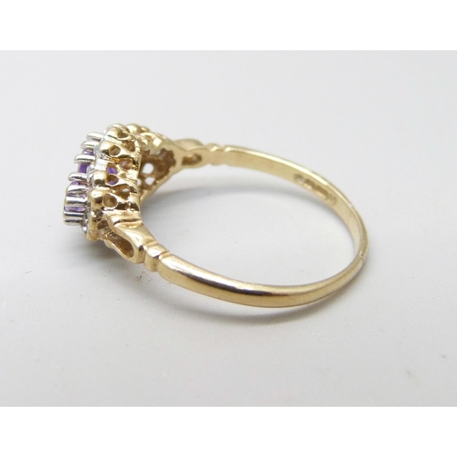 885 - A 9ct gold, amethyst and diamond ring, 2g, M