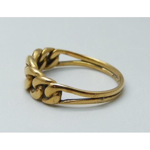 915 - A late Victorian 18ct gold knot ring, Birmingham 1898, 3.1g, M