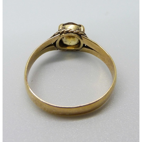 920 - A Victorian 18ct gold ring, Birmingham 1889, 2.2g, K