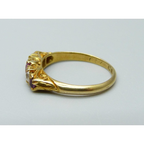 945 - An 18ct gold, ruby and diamond ring, London 1915, 2.5g, K