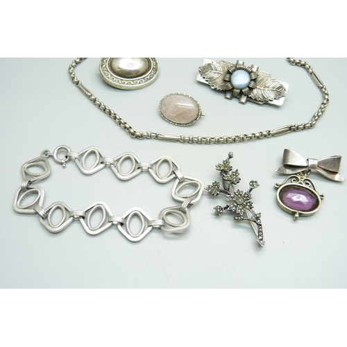 986 - Vintage silver and white metal jewellery