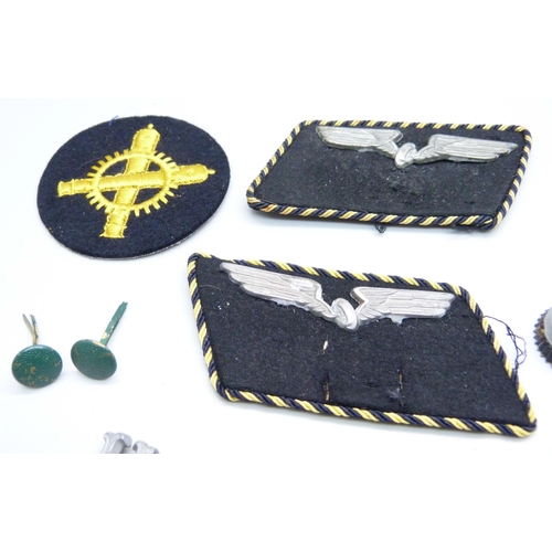 988 - WWII German badges and insignia