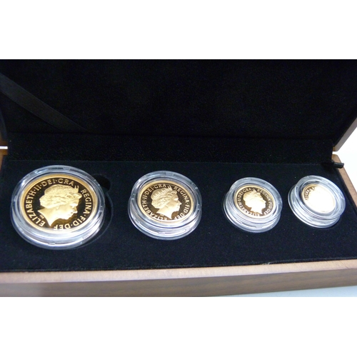 995 - The Royal Mint 2008 UK gold proof sovereign collection, No. 1062