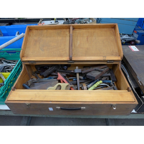 2007 - A carpenter's toolbox with vintage woodworking tools