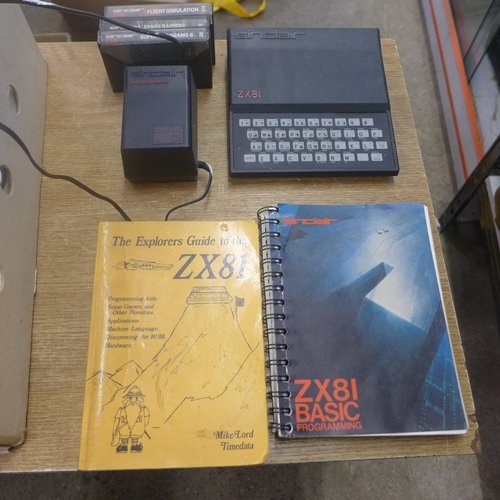 2086 - A Siinclair ZX81 computer with some cassette games and manuals