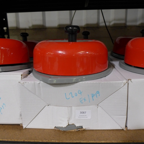 3087 - Four Manual Fire Alarms * This lot is subject to VAT