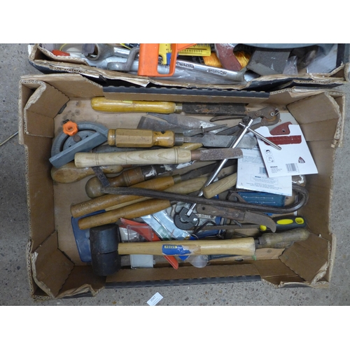 2066 - Two boxes of tools including lathe tools